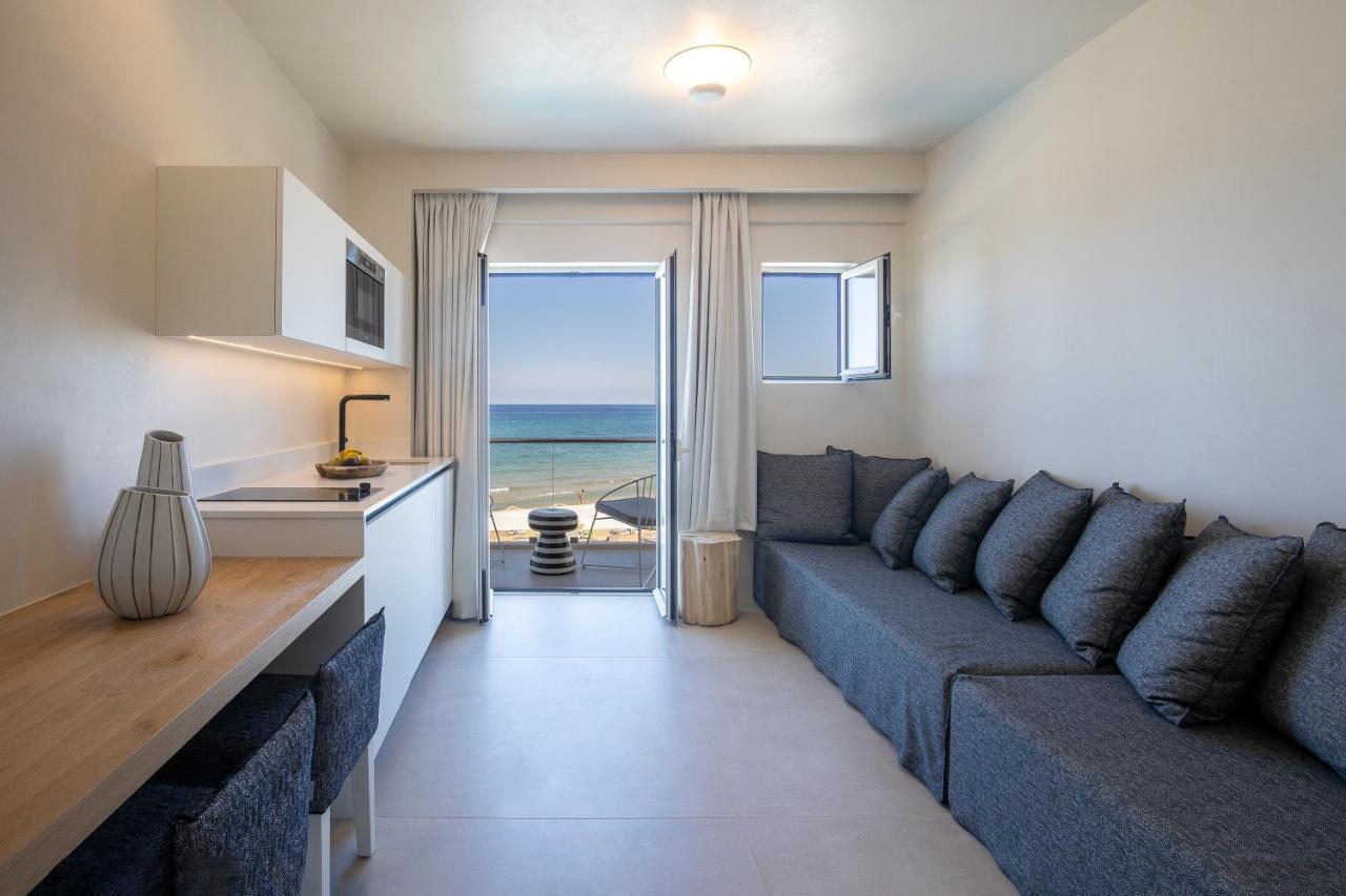ماليا Akrogiali Beach Hotel Apartments المظهر الخارجي الصورة
