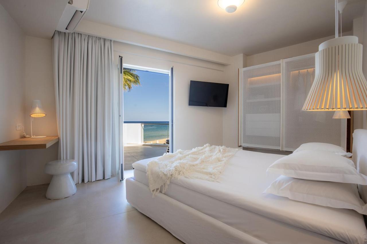ماليا Akrogiali Beach Hotel Apartments المظهر الخارجي الصورة