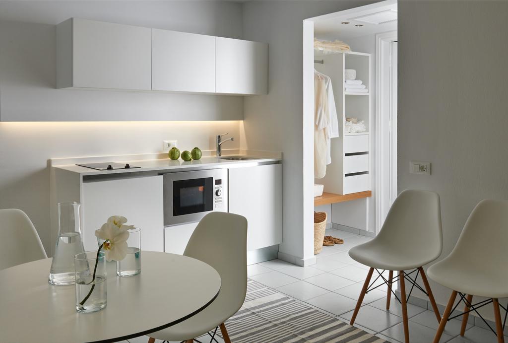 ماليا Akrogiali Beach Hotel Apartments الغرفة الصورة